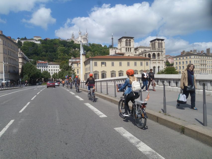 4h Complete Lyon Experience - E-Bike, Tasting & Walk - Two Hours on the Electric Bike: Quick Orientation With Real Views