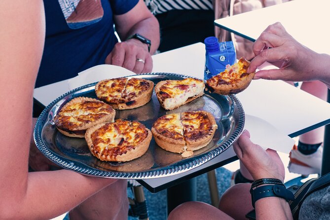 A Morning in Paris Food Tour: Croissants, Baguettes & Chocolate - Croissant Craft at Multiple Levels, From Organic to Seasonal