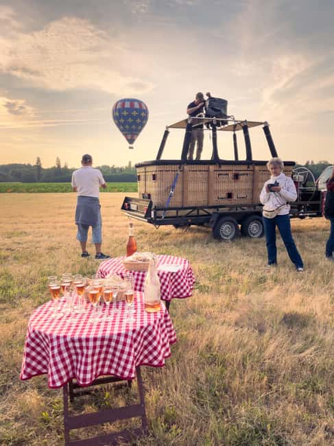 Amboise Hot-Air Balloon Sunset Ride over the Loire Valley - Amboise Balloon Ride: what the $300 really buys you