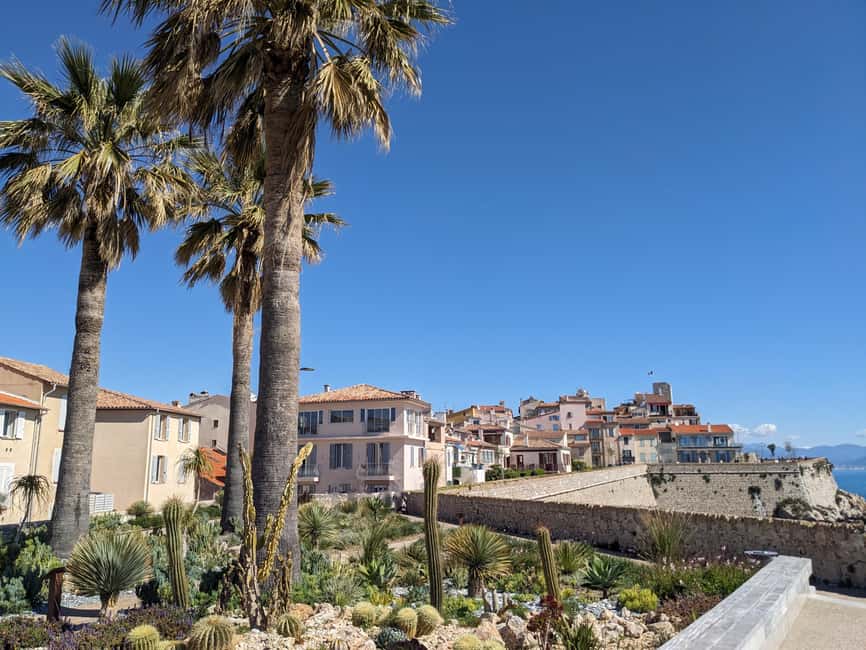 Antibes: 2 hour walking tour in the old town - Into the ramparts: medieval streets, cathedral, and the Picasso connection outside