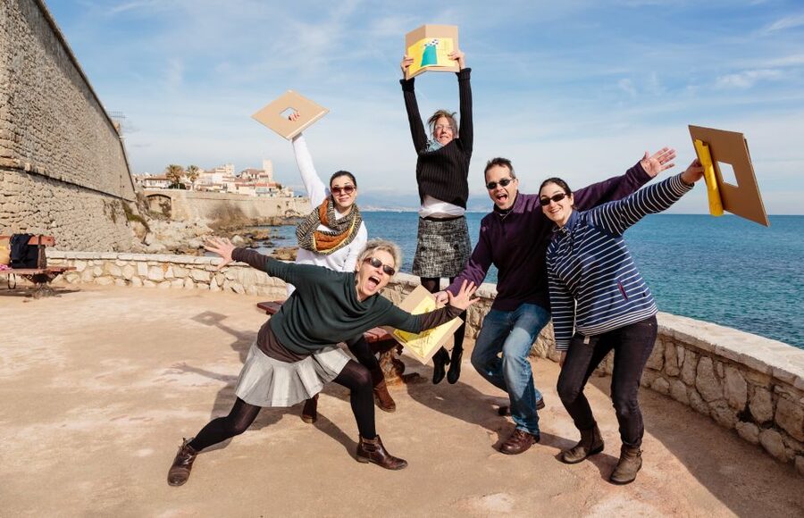 Antibes: Picasso Museum Drawing Tour Led by Local Artist - Stroll the ramparts, then step into the Picasso Museum
