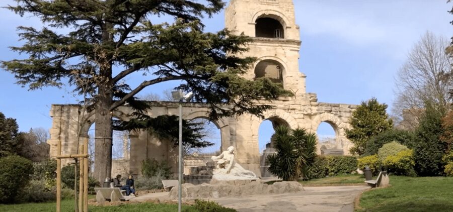 Arles Vincent Van Gogh Walking Tour with an APP - Why this Arles Van Gogh tour works better than a normal stroll