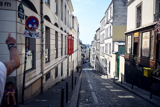 Authentic Parisian Gourmet Food Tour with 10 Local Dishes & Wines - What you are really buying: 10 dishes plus wine, not just restaurant stops