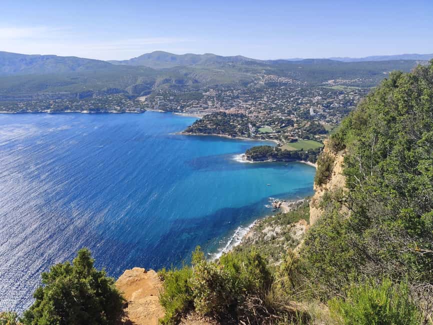 Bandol and Cassis: Full Day Wine Tour from Marseille - The Three Wineries: More Than Tastings, Less Than a Long Vineyard Tour