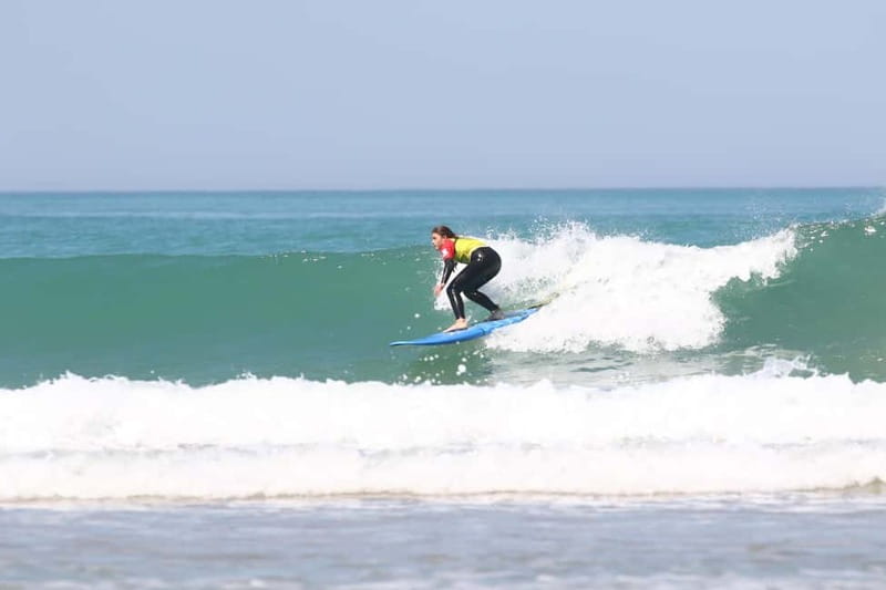 Biarritz: Surf lessons on the Côte des Basques beach - What Makes the Teaching Credible