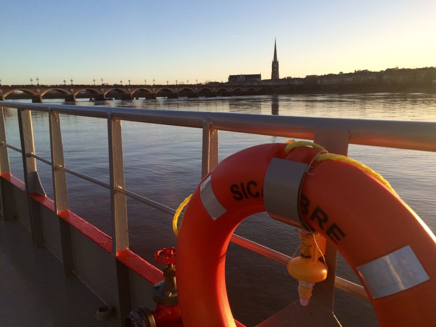 Bordeaux: 2-Hour River Dinner Cruise - Key highlights you’ll feel fast