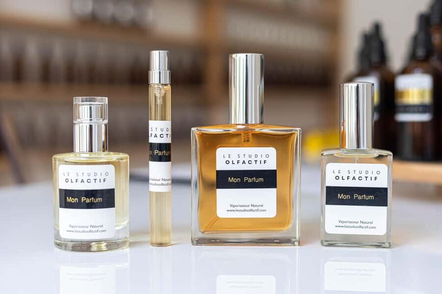 Bordeaux City Center : Perfume Creation Workshop 2h30 - Finding Le Studio Olfactif in Bordeaux’s City Center