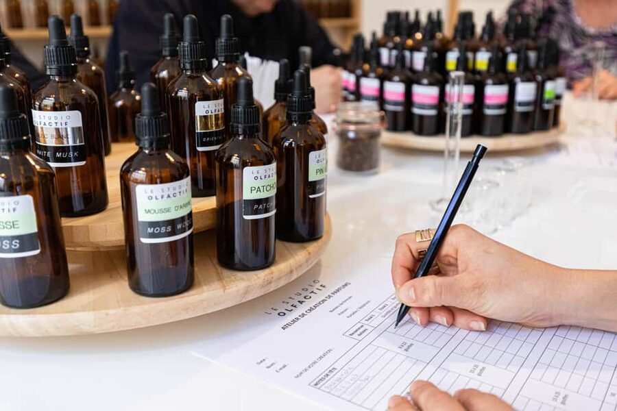 Bordeaux City Center : Perfume Creation Workshop 2h30 - Should You Book This Bordeaux Perfume Creation Workshop?