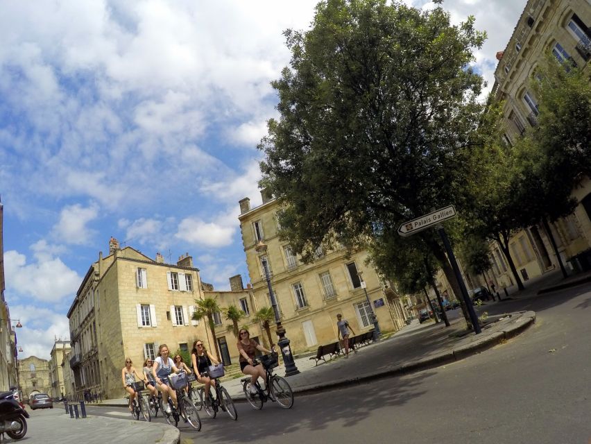 Bordeaux: Essentials 3-Hour Bike Ride - Should you book this Bordeaux essentials bike ride?