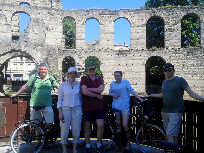 Bordeaux: Essentials 3-Hour Bike Ride - Palais Gallien and the big takeaway of a short ride
