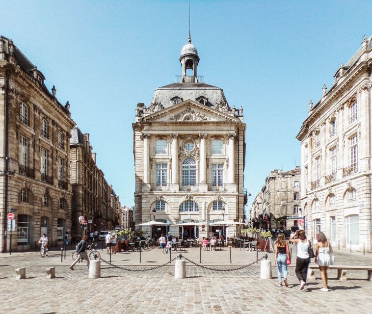 Bordeaux: Exclusive Private Guided Walking Tour - The Grand Théâtre: Corinthian Columns and a Neo-Classical Story