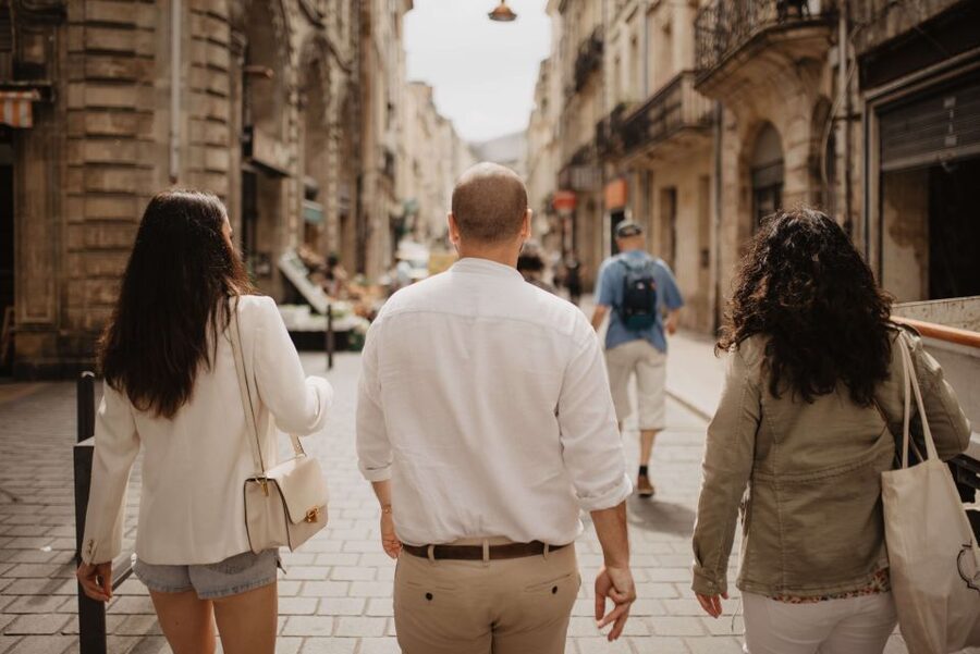 Bordeaux: Food Tour in the Historic District - Address Book at the End: Turn the Tour Into Your Next Meals
