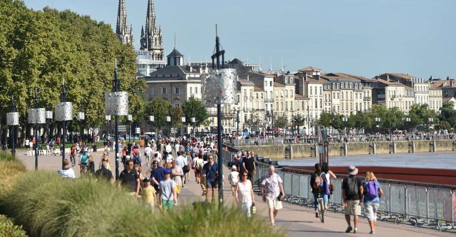 Bordeaux: Guided Walking Tour - Meet at Cours du 30 Juillet, then start seeing Bordeaux like a local
