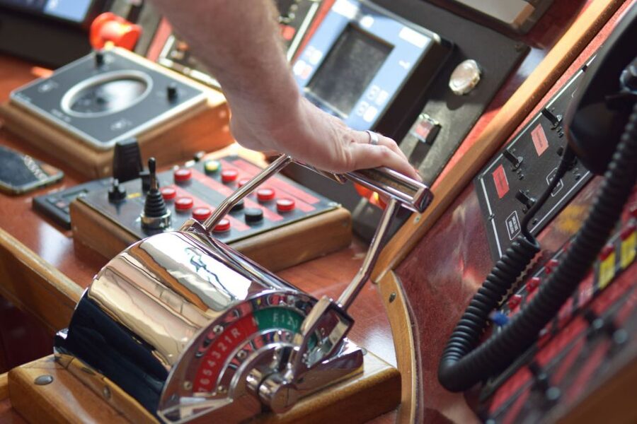 Bordeaux: Lunch Cruise - Who this Bordeaux lunch cruise is for (and who might skip it)