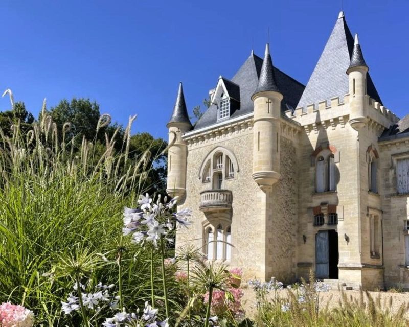 Bordeaux: Médoc & St-Emilion Wine 3 châteaux with lunch - Lunch at the château, then the UNESCO village comes into focus