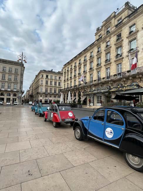 Bordeaux: Private Tour in a Citroën 2CV - Miroir d’eau and Saint-Michel: the Bordeaux “wow” zone