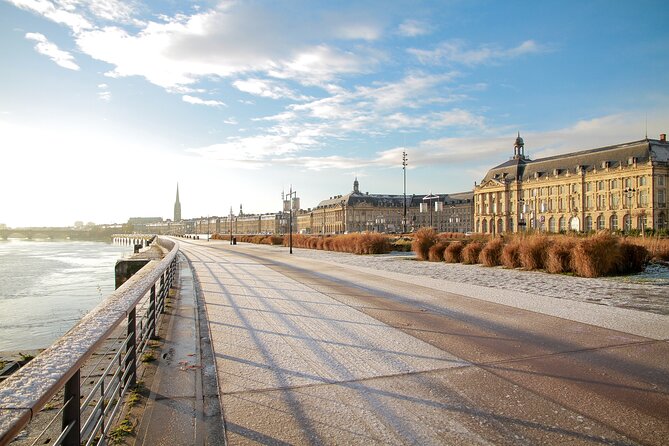 Bordeaux: Private Walking Tour with a Local - Meet Your Lokafyer Where You Actually Are