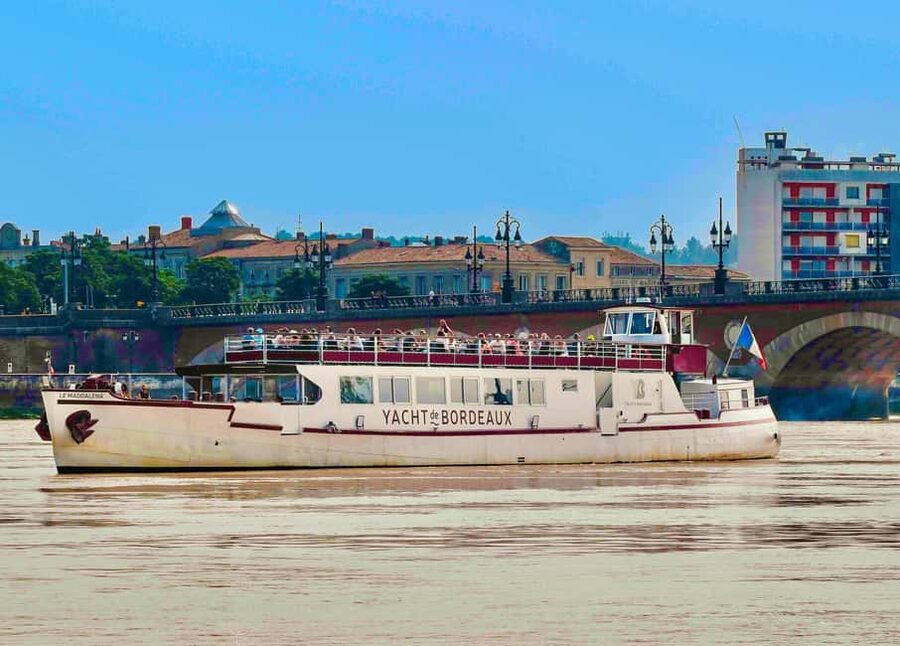 Bordeaux: River Garonne Cruise with Glass of Wine and Canelé - Key Things to Know Before You Go