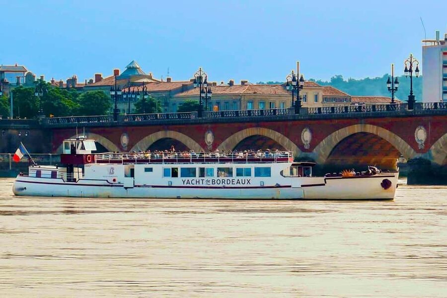 Bordeaux: River Garonne Cruise with Glass of Wine and Canelé - A Rooftop 360 View of Bordeaux, With Wine and Canelé