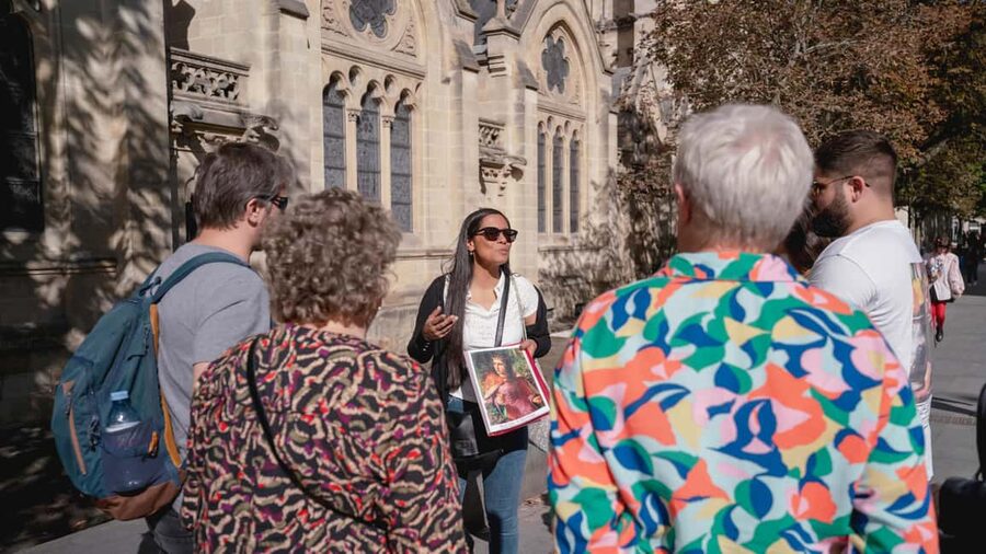 Bordeaux: Small group - Guided Walking Tour - Key highlights you will feel quickly