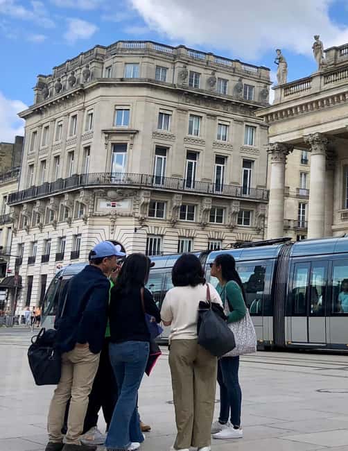 Bordeaux: Small group - Guided Walking Tour - Getting oriented in 2 hours at Saint-André