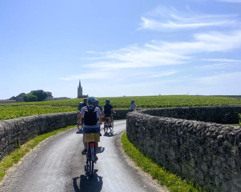 Bordeaux: St-Emilion Vineyards e-Bike Tour with Wine & Lunch - E-Bikes in the Vineyards: A 15-km Ride You Can Actually Enjoy