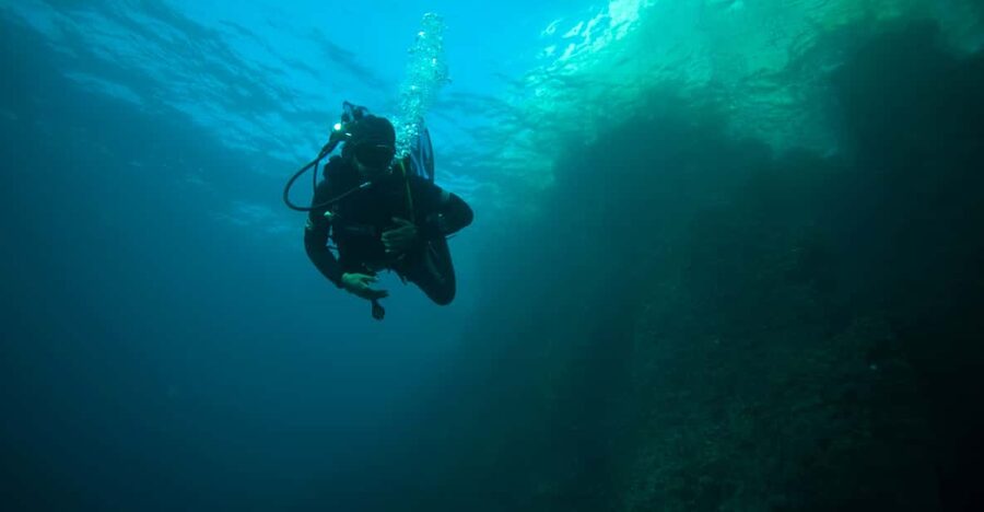 Calanques National Park Snorkel and Scuba Dive - The boat ride and the safety briefing that sets you up