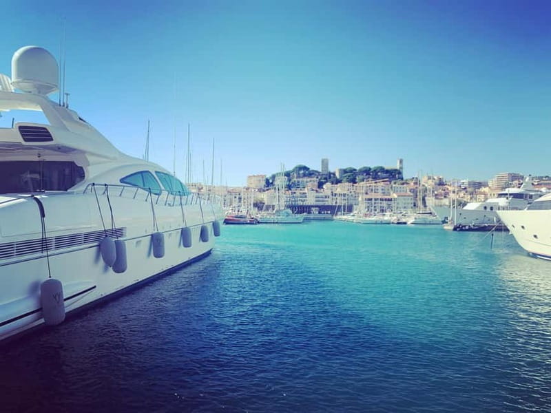 Cannes: City Tour in a Vintage Bus - A 20-Minute Food Market Break, for Real Local Taste