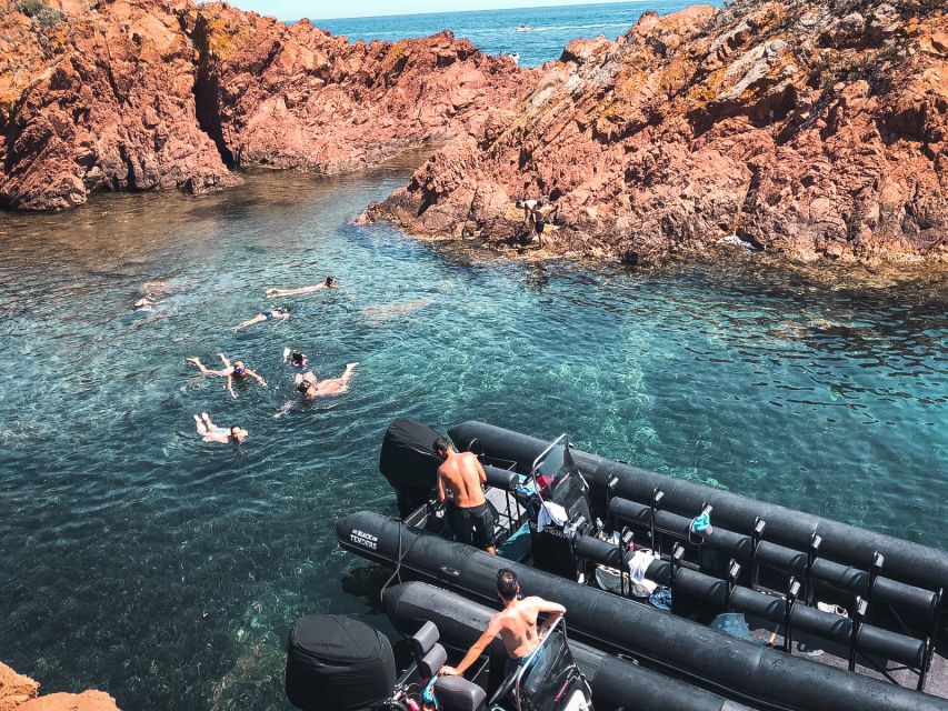 Cannes: Estérel Massif Boat Excursion - Cap Roux: the photo moment and the swim break