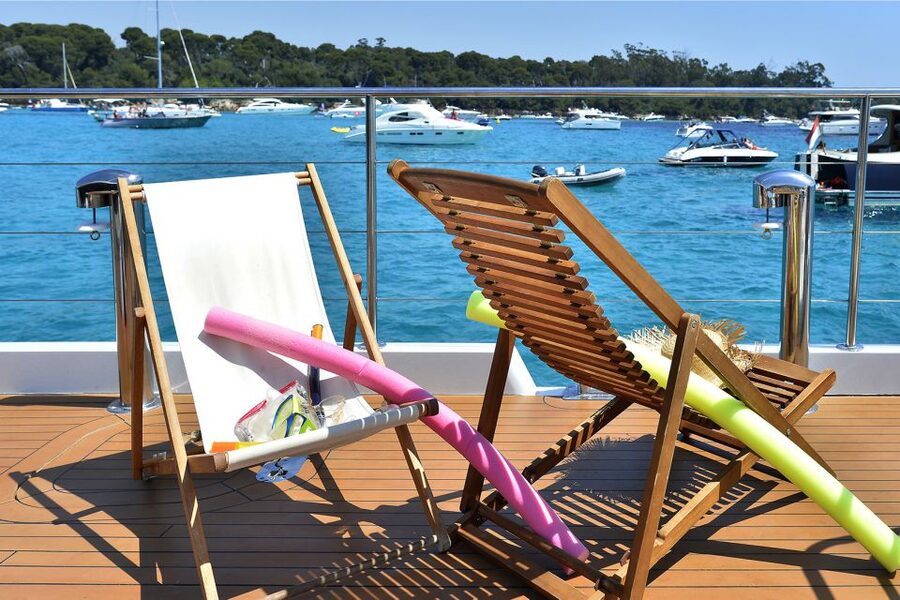 Cannes: Half-Day Catamaran Cruise with Lunch - St. Marguerite Island Drop-Off and the Ferry Back to Cannes