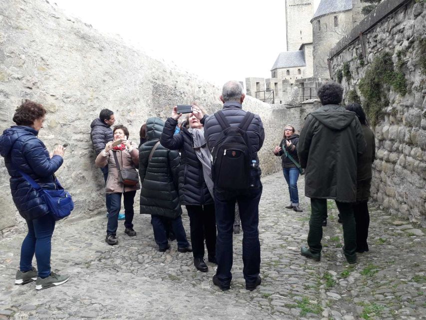 Carcassonne: Fortress Walking Tour - Porte Narbonnaise: where the fortress walk really begins