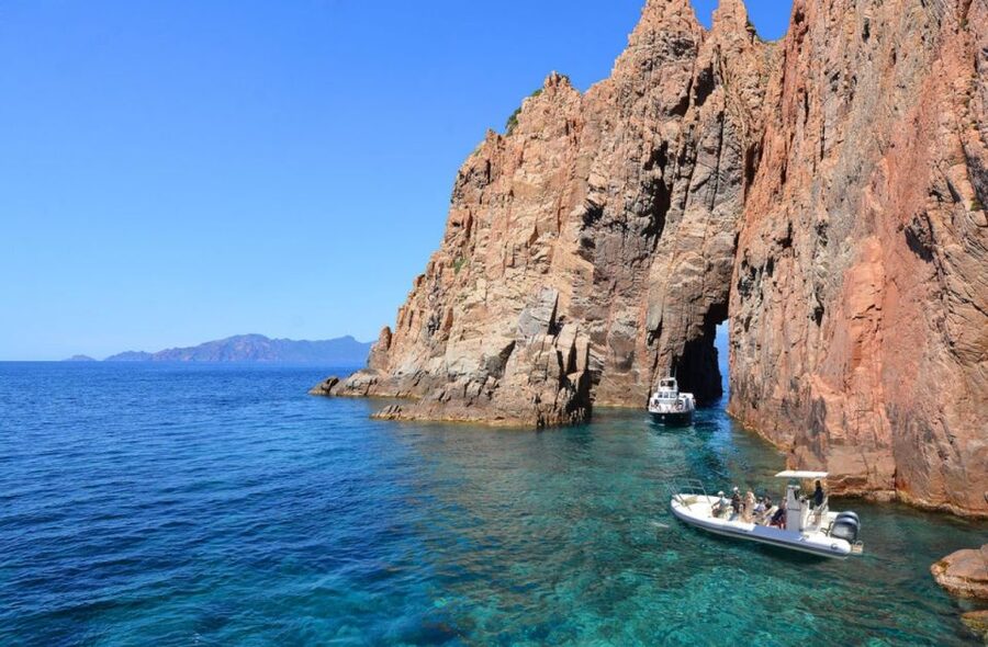 Cargèse:Scandola/Piana/Stop in Girolata Half-Day on RIB boat - Gulf of Porto and Scandola Reserve: UNESCO, plus the pilot’s animal spotting