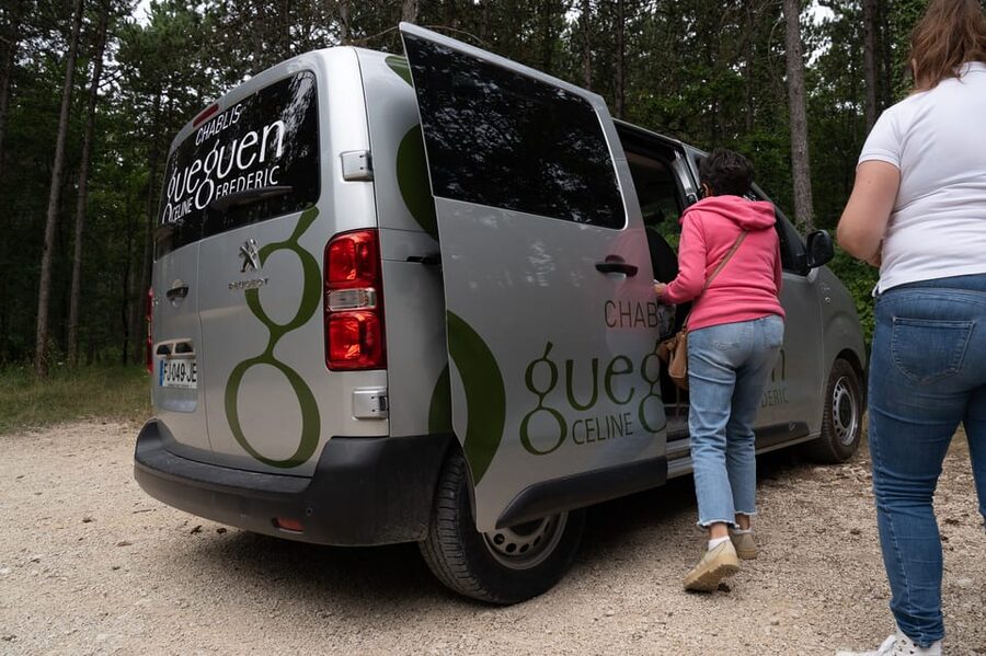 Chablis: Visit of the Grand Cru vineyard - The 5 Gueguen wines: how the tasting is structured and what to listen for
