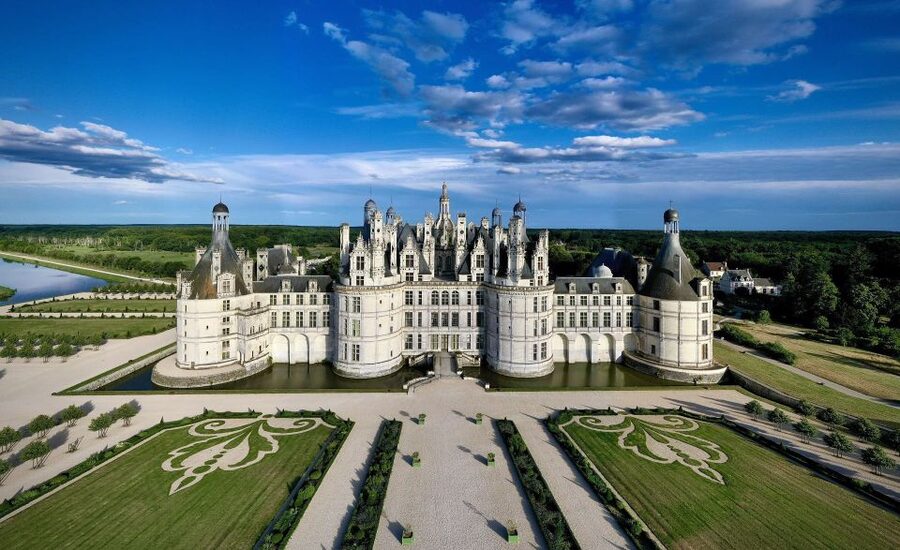 Chambord: Entry Ticket to the Castle - The real value of skip-the-line at Chambord (and what it won’t do)