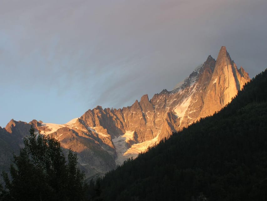 Chamonix: Guided Tour to the Aiguille du Midi and Montenvers - The cogwheel train ride back, with views included