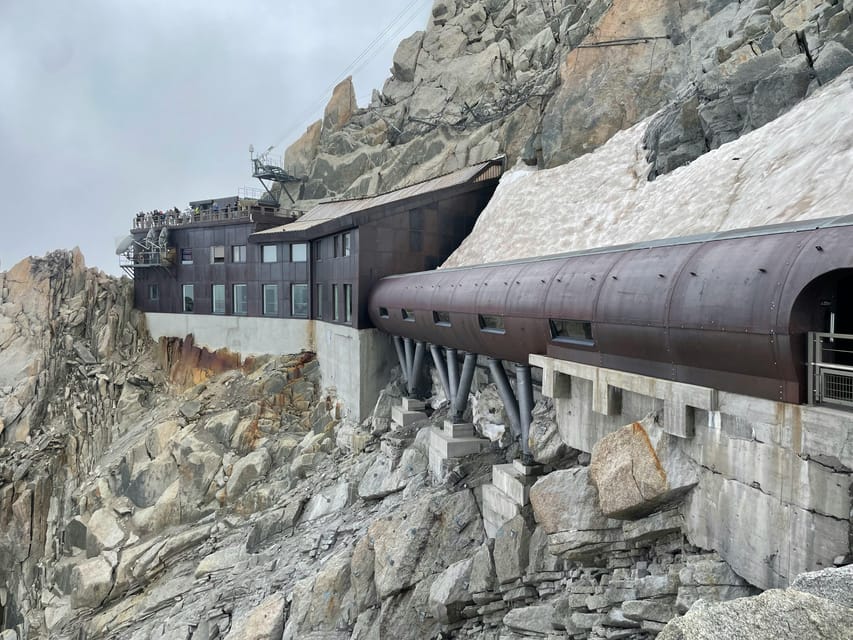 Chamonix: Guided Tour to the Aiguille du Midi and Montenvers - Starting at Place de l’Aiguille du Midi, then going vertical