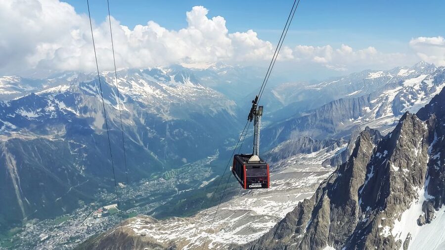 Chamonix & Mont Blanc Scenic Glass-Roof Bus Tour from Geneva - Mer de Glace via Montenvers: the rack railway to the longest glacier in France