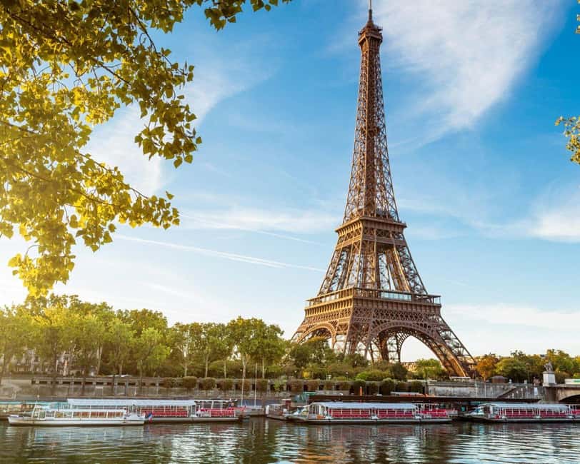 Classical and Monumental Paris Tour along the Seine River - Practicalities: meeting point, pacing, and what to budget