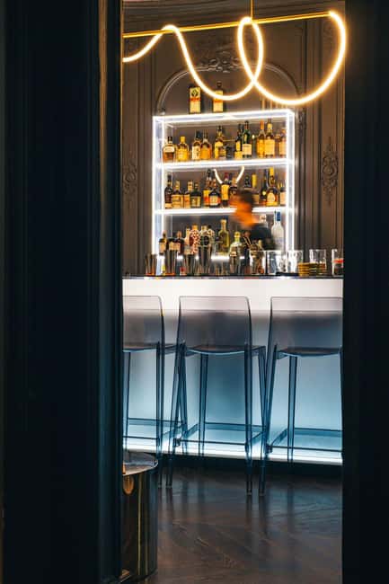 Cocktails lessons in Speakeasy - Why a Speakeasy Cocktail Lesson Works in Paris