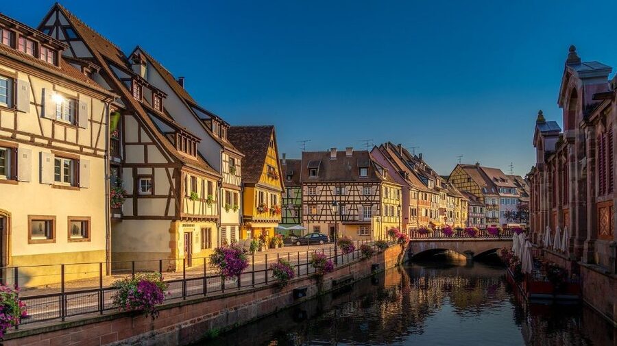 Colmar: Private Guided Walking Tour of the City Center - Key points worth knowing