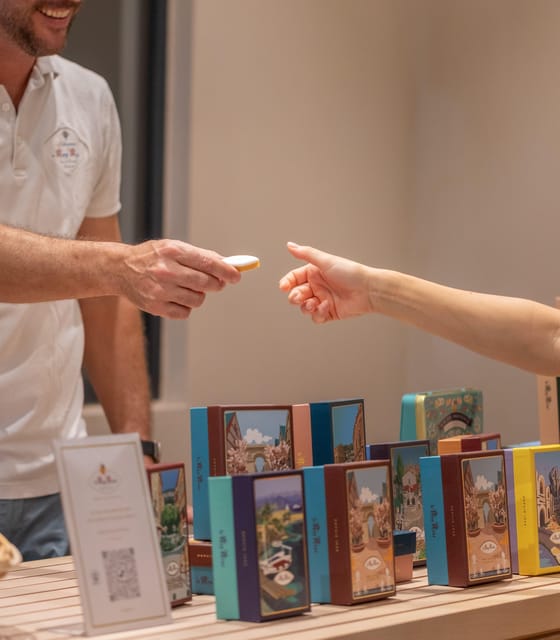Confiserie du Roy René: gourmet guided tour of the calisson museum - Should you book the Roy René calisson guided tour?