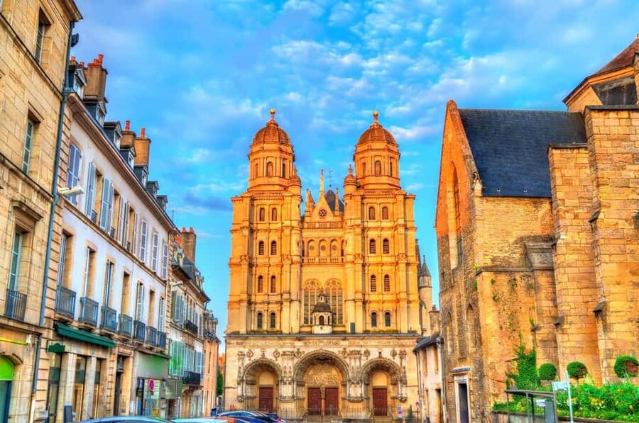 Dijon: Express Walk with a Local in 60 minutes - Key highlights worth making time for