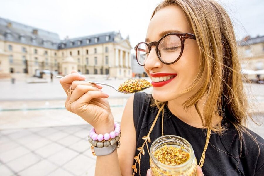 Dijon: Express Walk with a Local in 60 minutes - The real value: bar and restaurant recommendations you can use right away