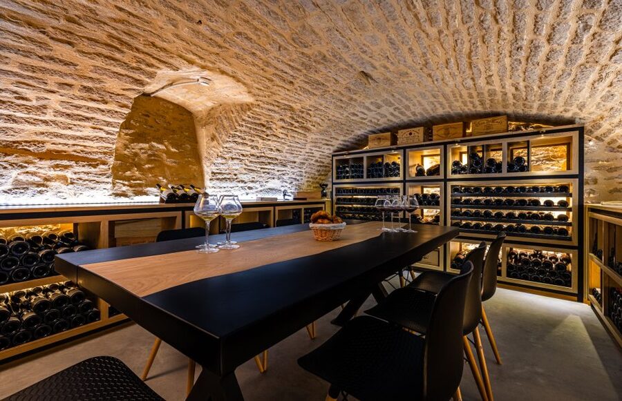 Dijon: La Cave du Palais Burgundy Wine Tasting Experience - Price and Value for 90 Minutes of Burgundy Education