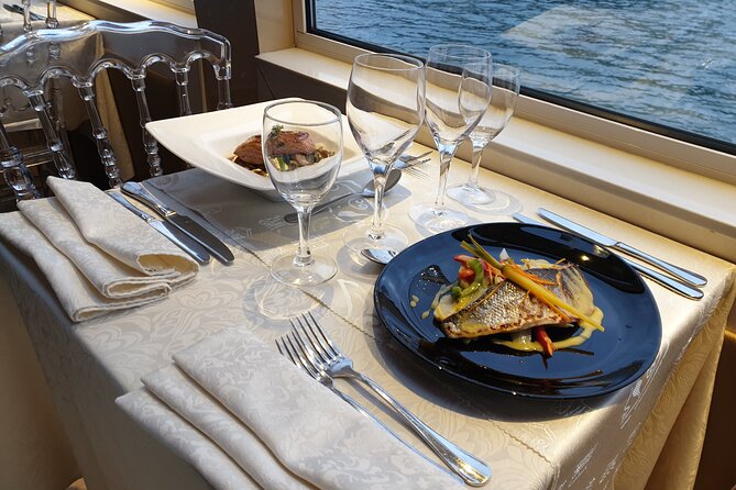 Dinner Cruise Prestige Check-out from the Eiffel Tower - Seating, views, and the paid window upgrade that changes everything