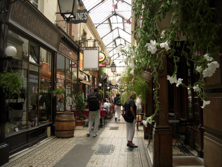 Discover Secret Passages in Paris - The Five Covered Passages Near the Louvre: What to Look For