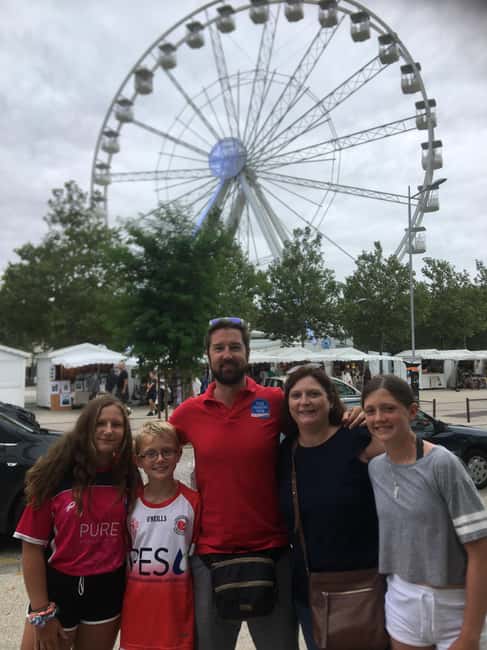 Discovery Walking Tour of La Rochelle - Pineau de Charentes and regional food tips you can use immediately