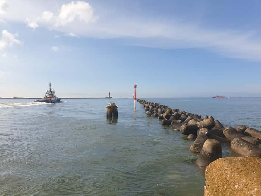 Dunkirk: Operation Dynamo and Battlefield of Dunkirk Tour - Getting There and Getting Comfortable: Coach, Car, and a Bit of Walking
