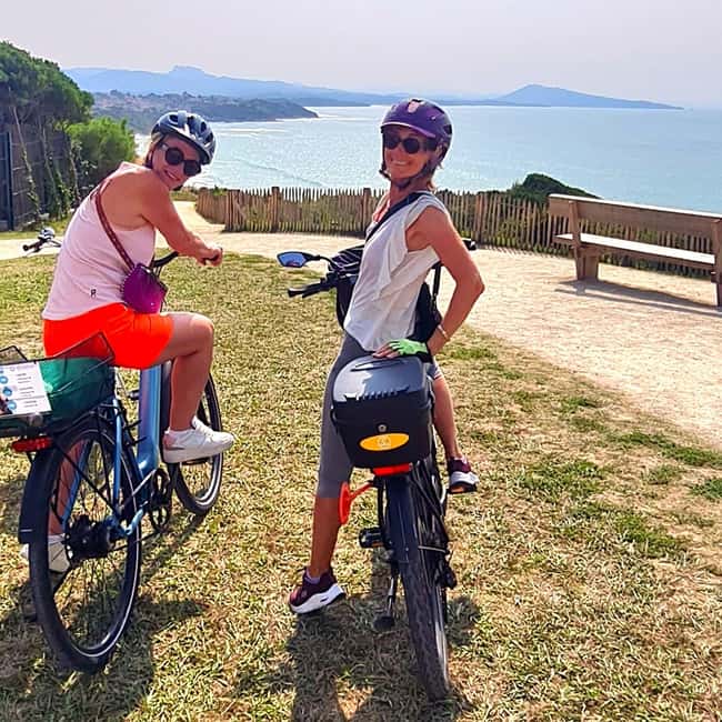 E-bike Guided Tour Biarritz & small villages - Meeting point in Biarritz or Bidart, and what to do with it