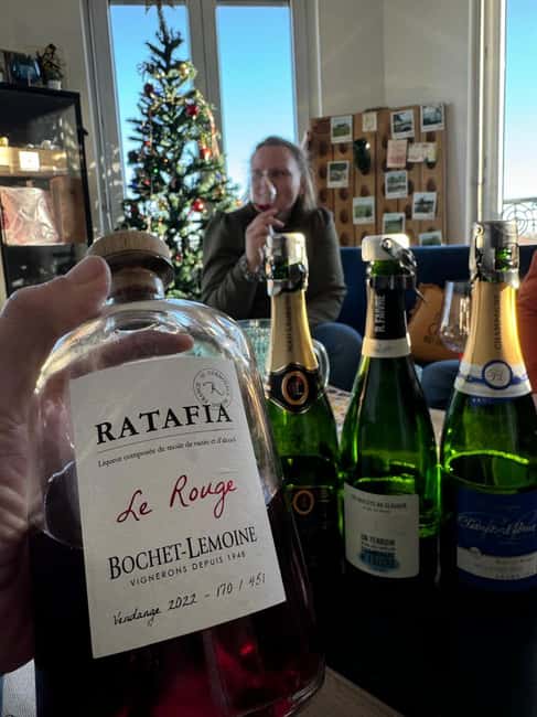 Epernay : Atypical Champagne tasting with a great view - Snacks and pairings that actually match the bubbles